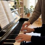 Cours de piano en ligne ou en présentiel : pourquoi je fais le choix du présentiel